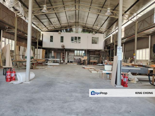 Warehouse for rent in Selayang, Selangor
