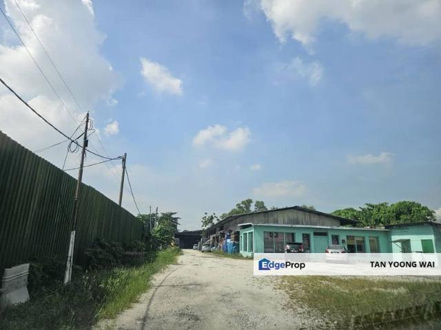 Warehouse for sale in Selayang, Selangor