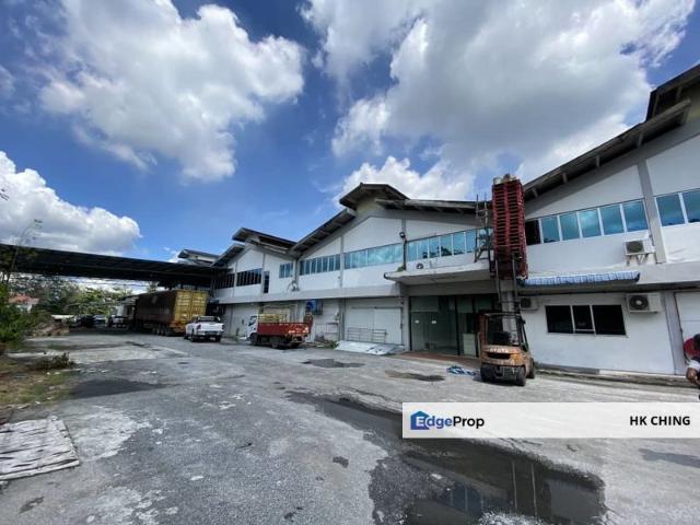 Warehouse for sale in Perak