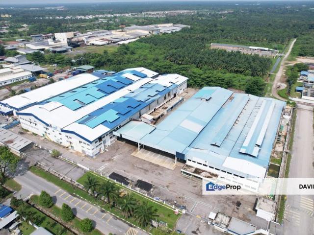 Warehouse for sale in Perak