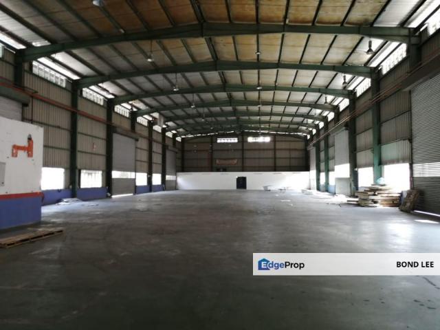 Warehouse for rent in Selayang, Selangor