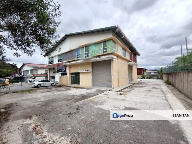 Warehouse for rent in Selayang, Selangor