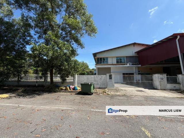 Warehouse for sale in Selayang, Selangor