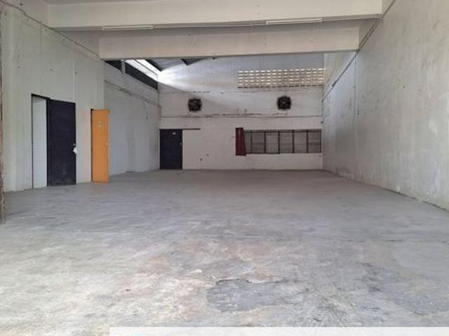 Warehouse for rent in Perak, Tanjong Ipoh