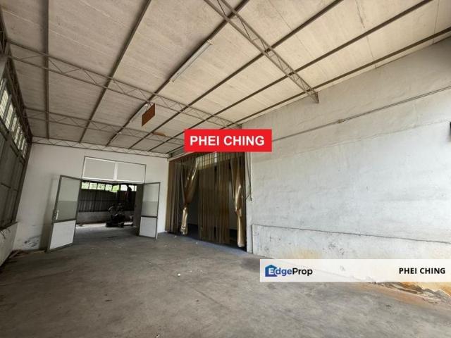 Warehouse for rent in Mukim 16, Tena