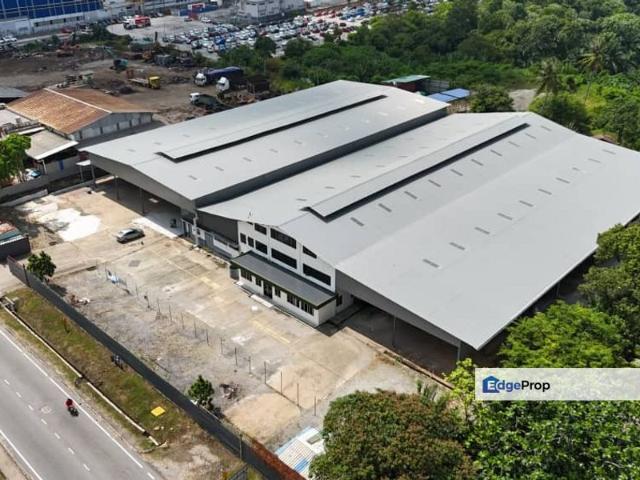 Warehouse for rent in Sendayan Village, Negeri Sembilan
