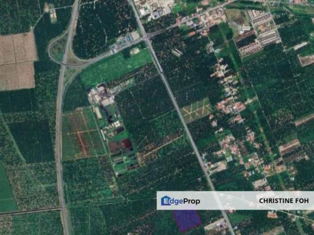 Shop for sale in Perak, Matang
