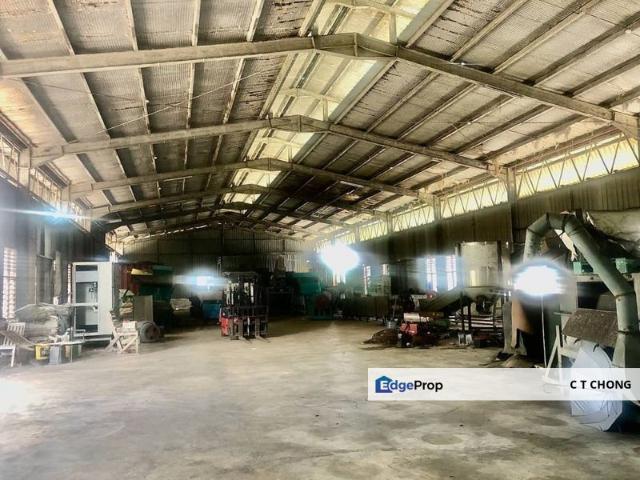 Warehouse for sale in Johor