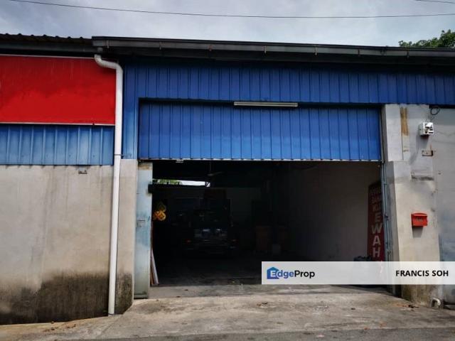 Warehouse for rent in Selayang, Selangor