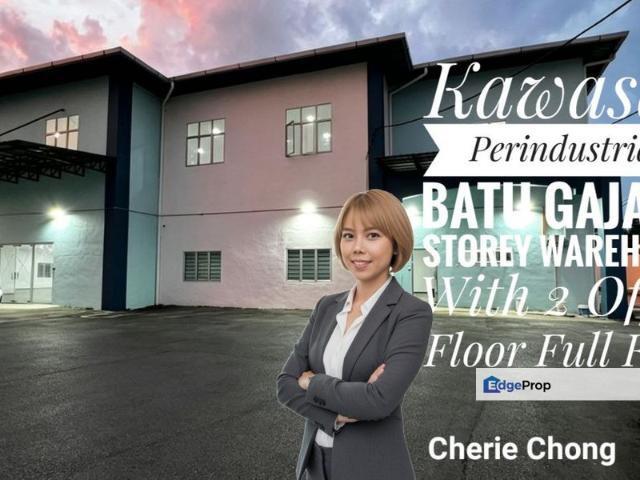 Warehouse for sale in Perak