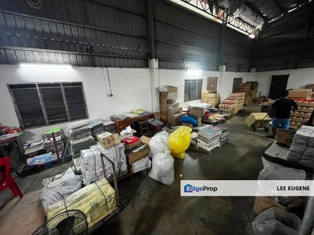 Warehouse for sale in Perak