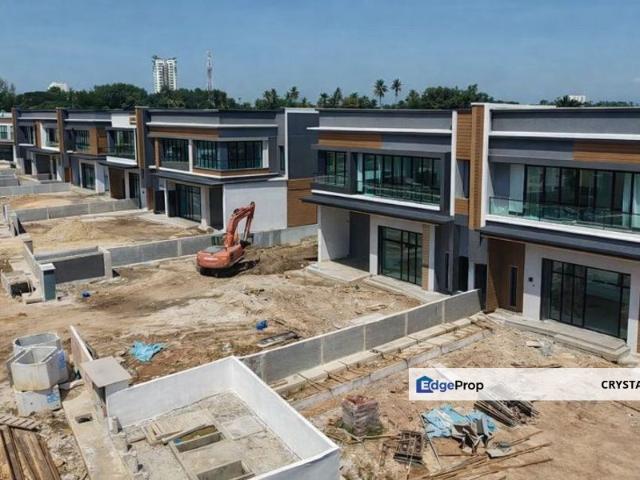 Warehouse for sale in Wellesley, Penang