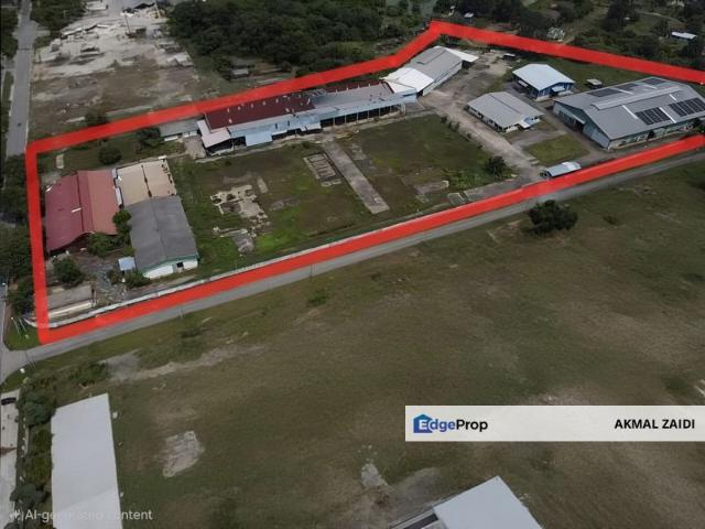 Warehouse for sale in Malaka