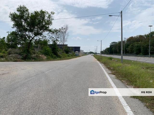 Warehouse for sale in Malaka