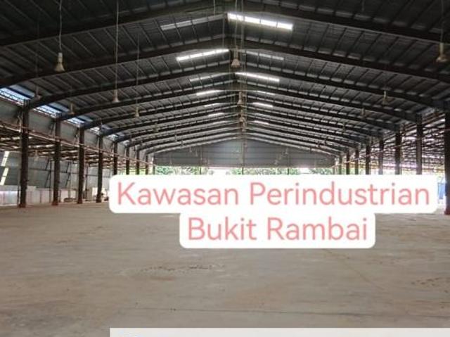 Warehouse for rent in Malaka