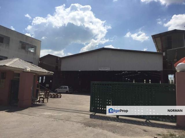 Warehouse for sale in Malaka
