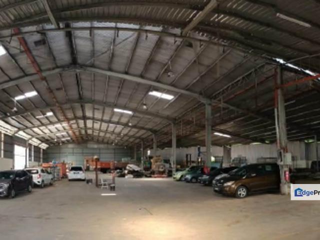 Warehouse for sale in Malaka