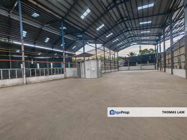Warehouse for rent in Malaka