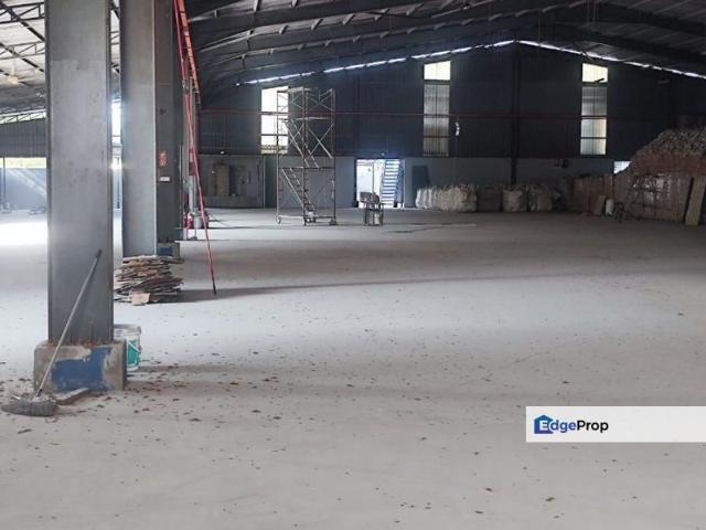 Warehouse for rent in Malaka