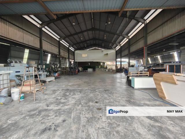 Warehouse for rent in Malaka