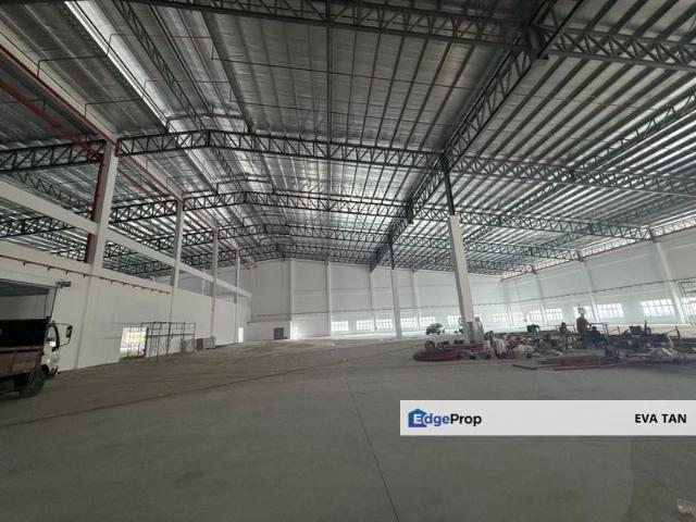 Warehouse for sale in Taman Desa Cemerlang, Johor Bahru