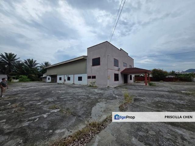 Warehouse for sale in Perak, Gopeng