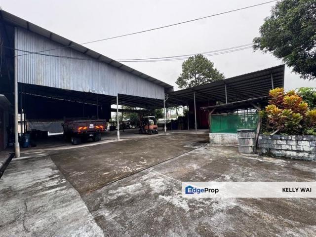 Warehouse for sale in Bukit Ledang, Johor