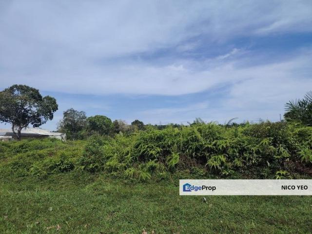 Warehouse for sale in Malaka