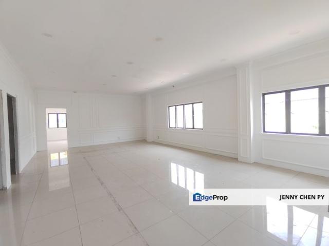 Warehouse for sale in Kajang, Langat