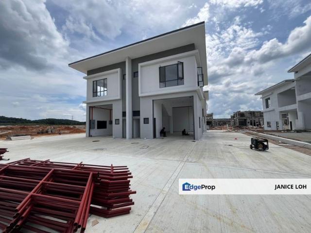 Warehouse for rent in Sendayan Village, Negeri Sembilan