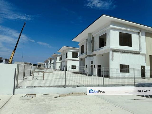 Warehouse for sale in Sendayan Village, Negeri Sembilan