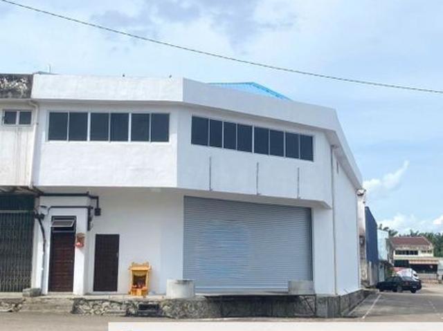 Warehouse for sale in Johor