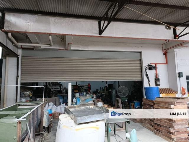 Warehouse for sale in Johor
