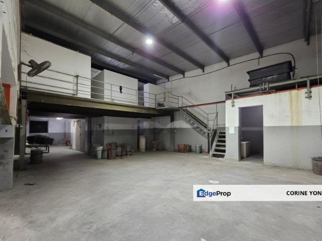 Warehouse for rent in Tebrau, Johor