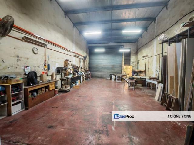 Warehouse for sale in Tebrau, Johor