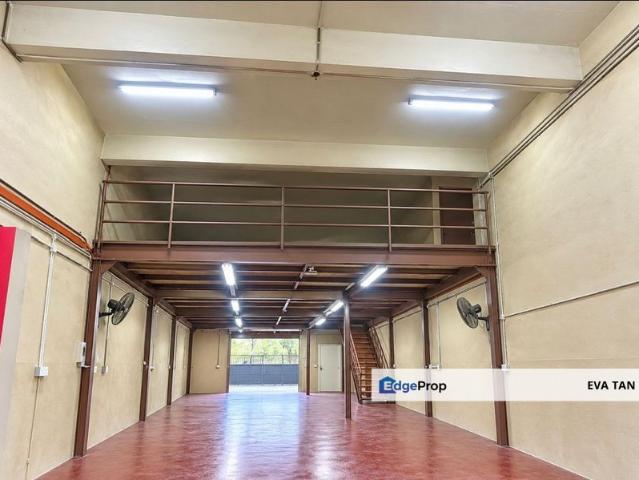 Warehouse for sale in Taman Mount Austin, Tebrau