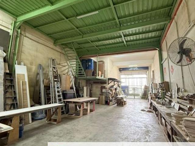 Warehouse for sale in Tebrau, Johor