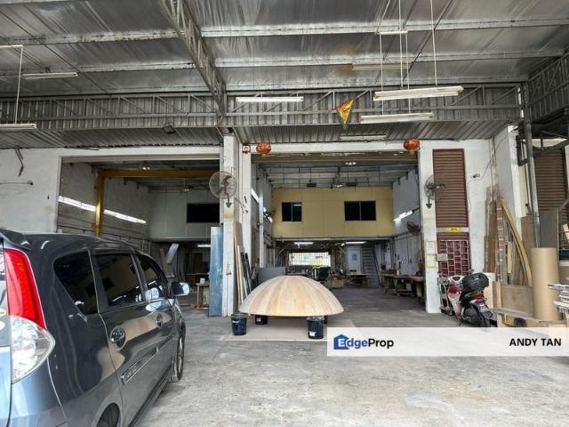 Warehouse for rent in Tebrau, Johor