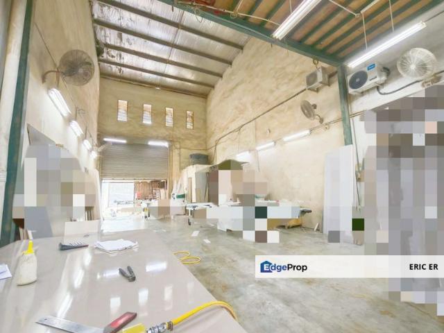 Warehouse for sale in Tebrau, Johor