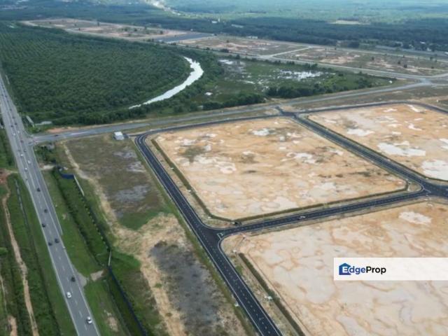 Warehouse for sale in Muar, Johor