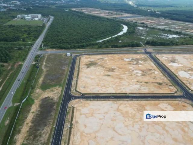 Warehouse for sale in Muar, Johor