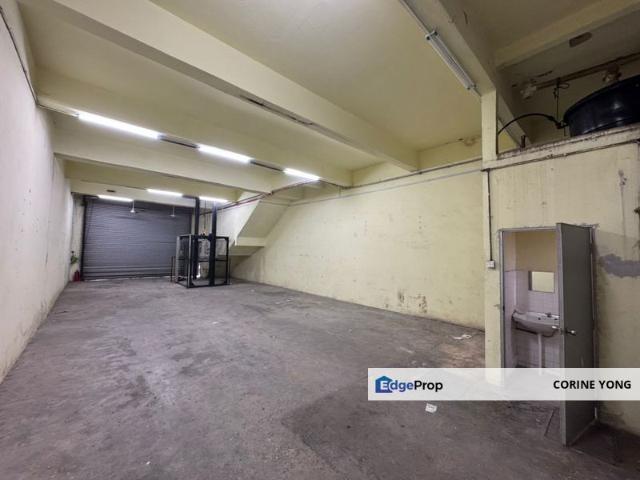 Warehouse for sale in Tebrau, Johor