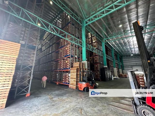 Warehouse for rent in Pasir Gudang, Johor
