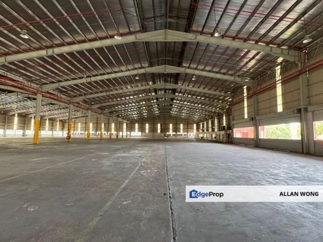 Warehouse for rent in Pasir Gudang, Johor