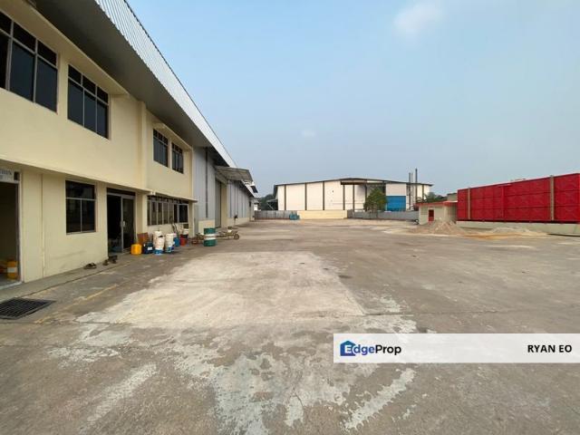 Warehouse for rent in FELDA Cahaya Baru, Pasir Gudang