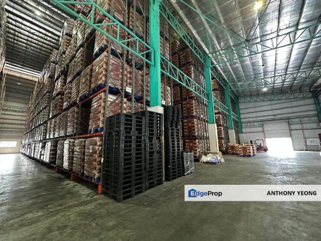 Warehouse for rent in Pasir Gudang, Johor