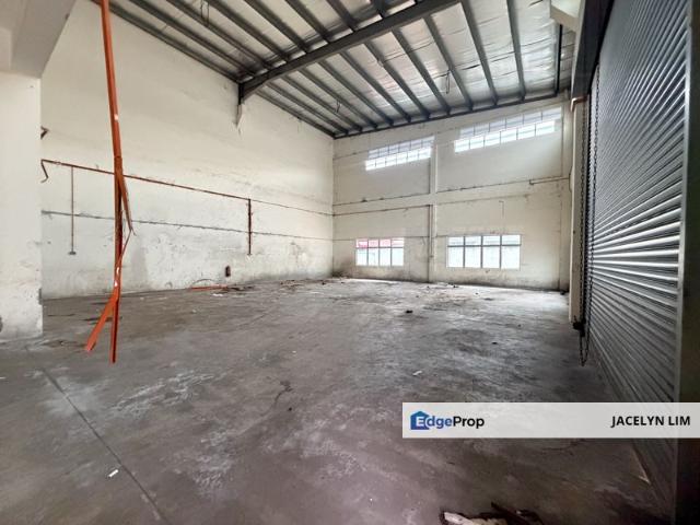 Warehouse for rent in Pasir Gudang, Johor