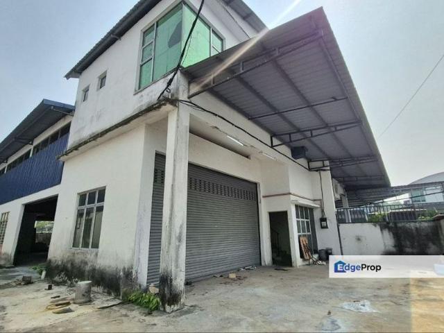Warehouse for rent in Kawasan Perindustrian Pengkalan, Majlis Bandaraya Ipoh
