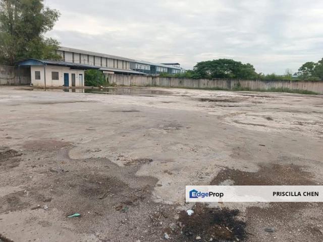 Warehouse for rent in Perak