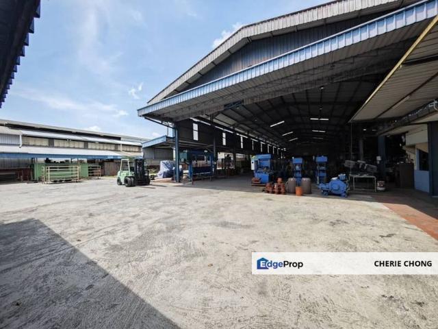 Warehouse for rent in Perak